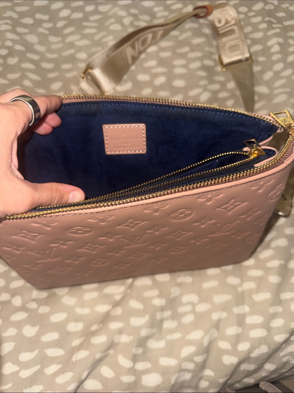 Louis Vuitton Rose Pink Embossed Monogram Chain & Canvas Strap Crossbody - Picture 5 of 5